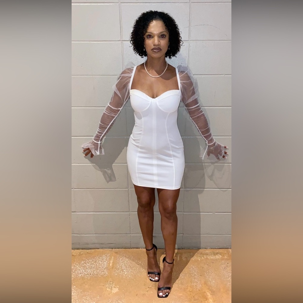 Elegant White Sheer Sleeve Dress